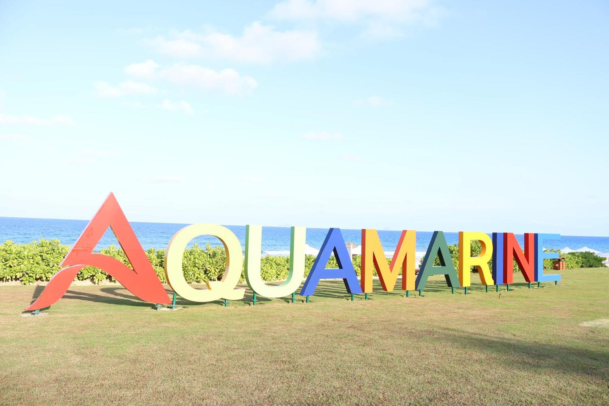 Aquamarine Beachfront & Курортный комплекс
